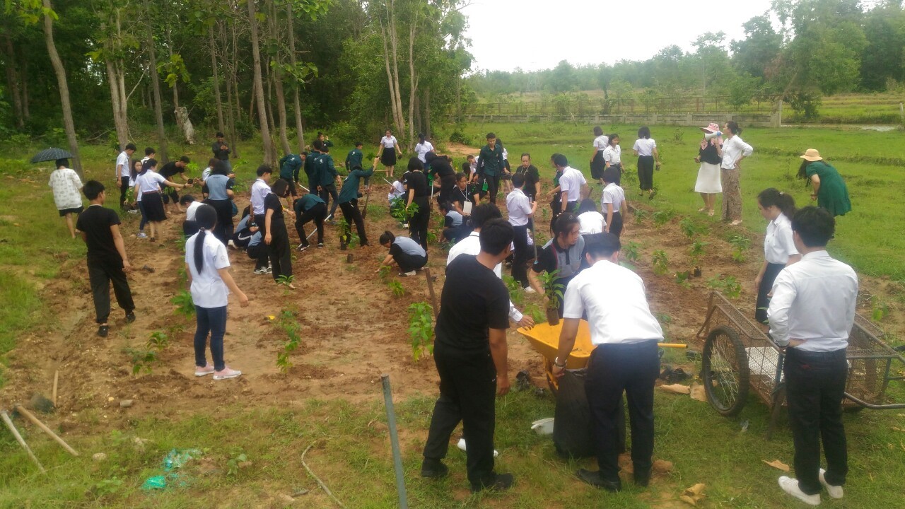 การพัฒนาศักยภาพนักศึกษาคณะเทคโนโลยีการเกษตรตามอัตลักษณ์บัณฑิตจิตอาสา