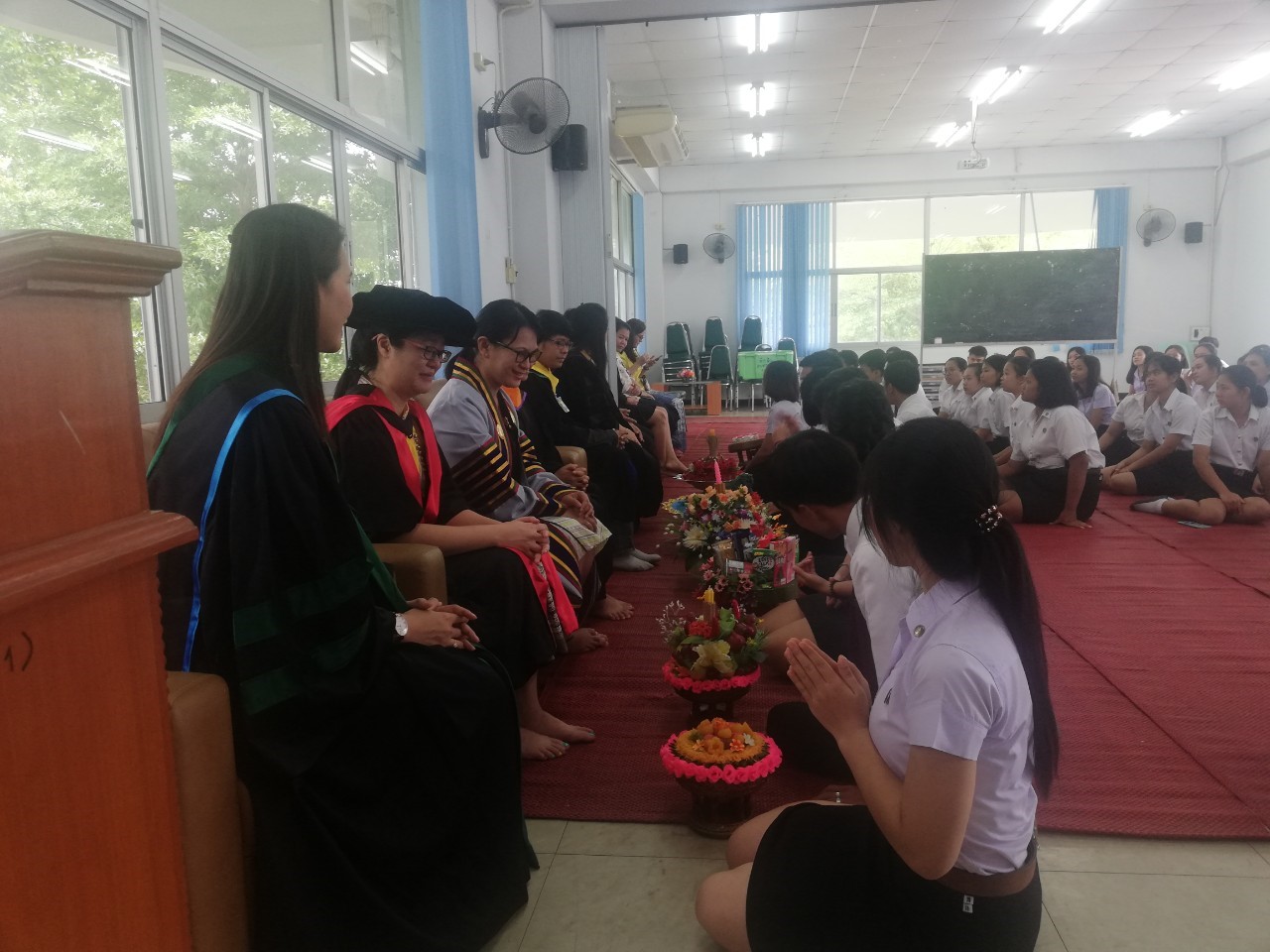 ไหว้ครูบายศรีสู่ขวัญ