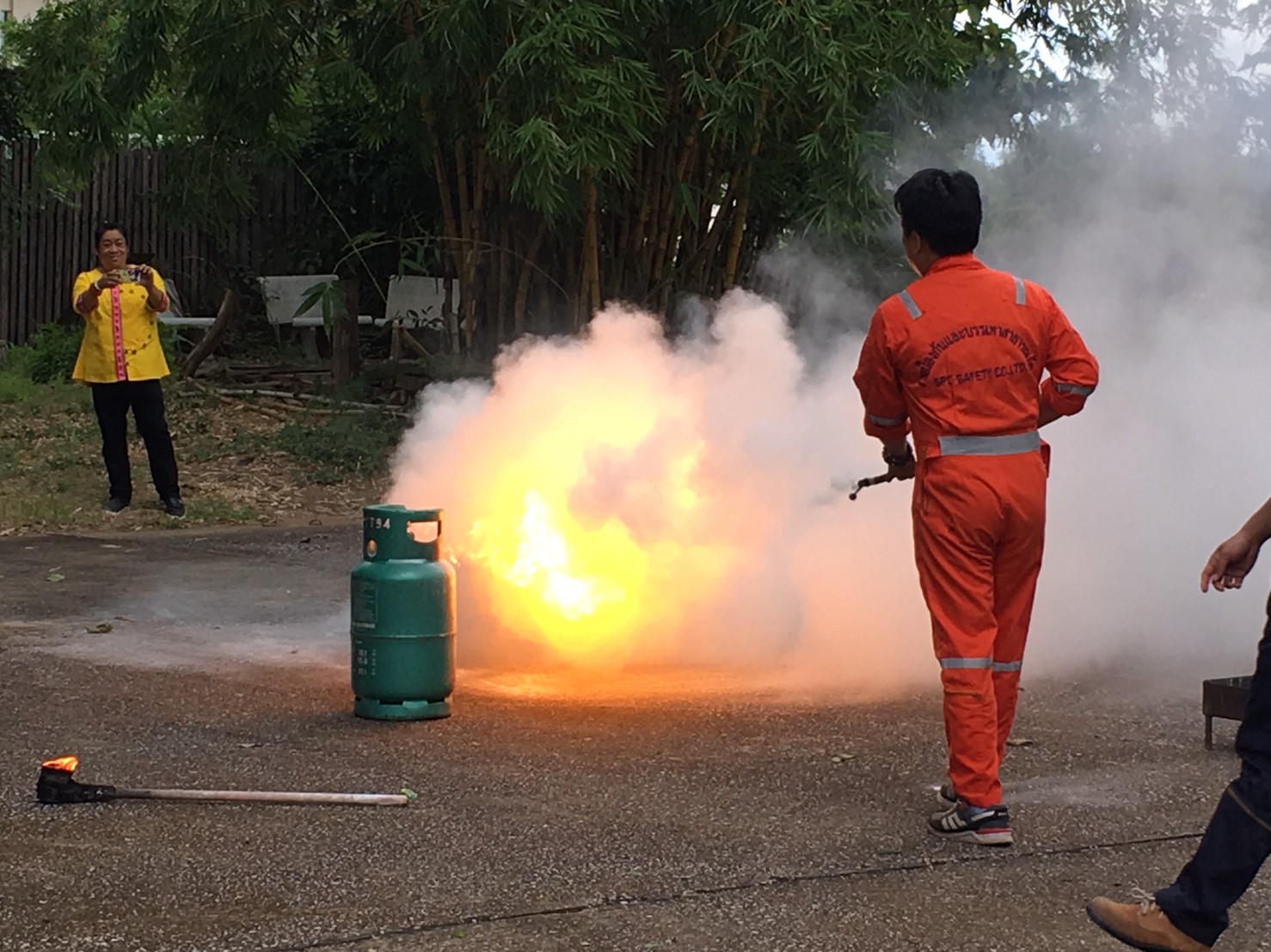 อบรมการใช้ถังดับเพลิง